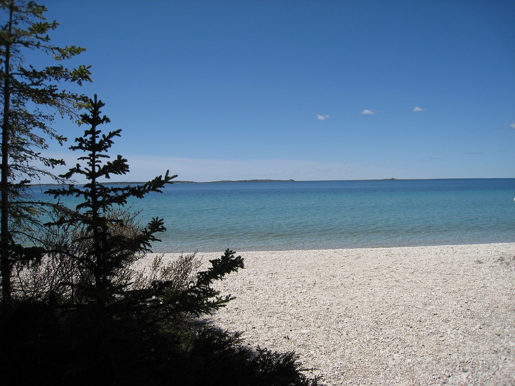 Mackinaw Island Area May 2008 0601.jpg - May 24 2008 a trip to Mackinac City for a 5 M race and a visit to Mackinac Island. A day to the UP, Paradise, Whitefish Point and Tahquamen Falls. This was followed by trips to Petoskey and Charlevoix.
